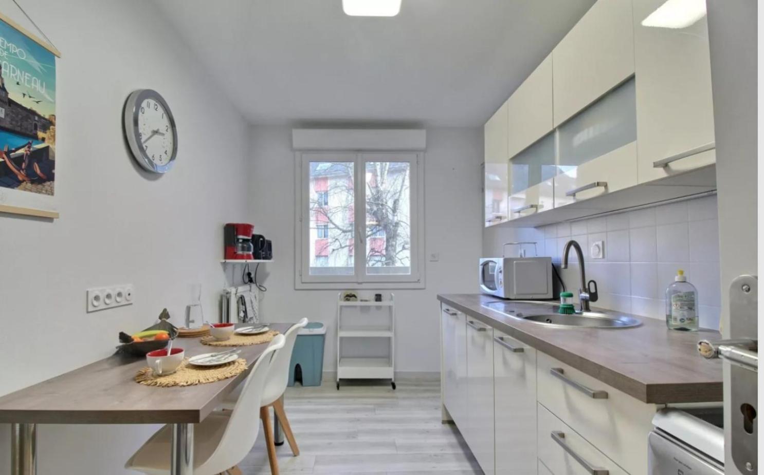 Appartement Hyper Centre Avec Garage Prive Concarneau Esterno foto