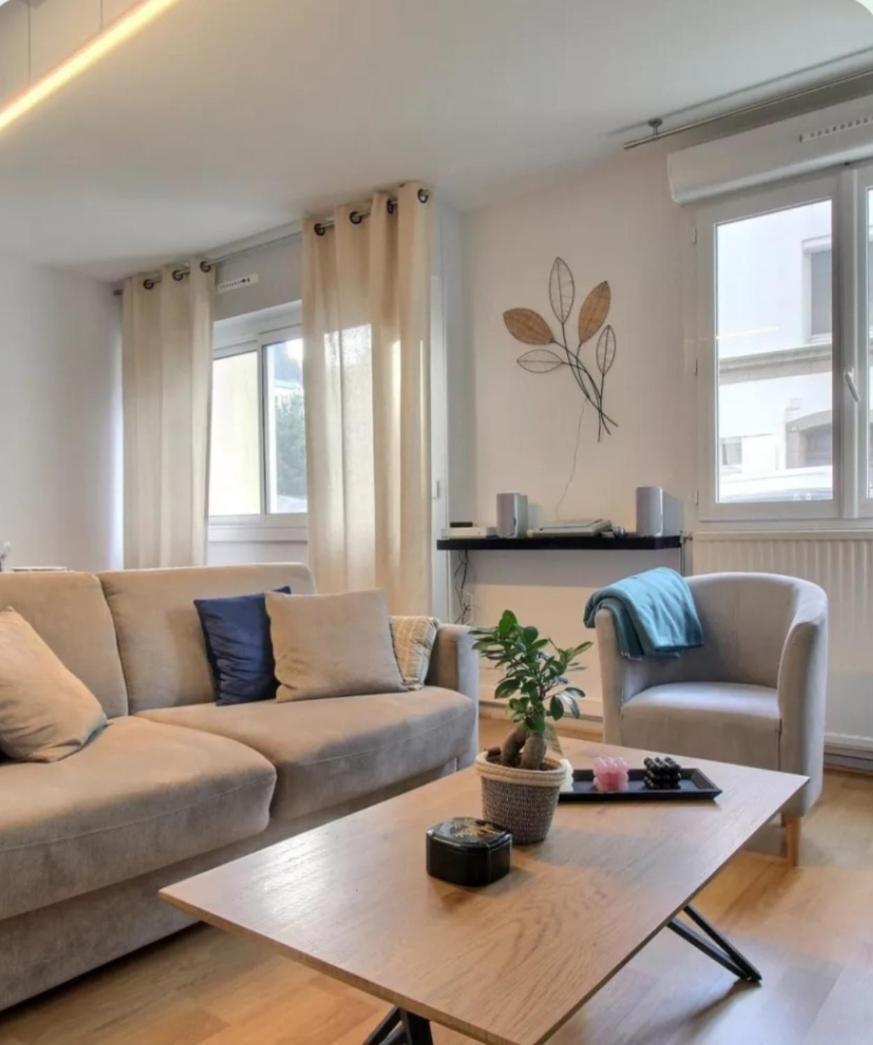 Appartement Hyper Centre Avec Garage Prive Concarneau Esterno foto